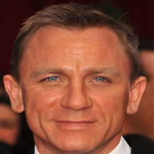 Daniel Craig