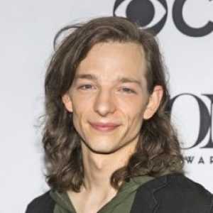 Mike Faist