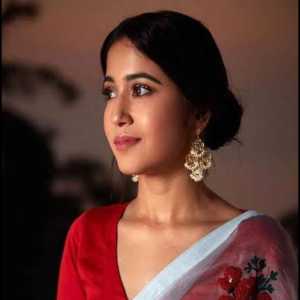 Shweta Tripathi Sharma