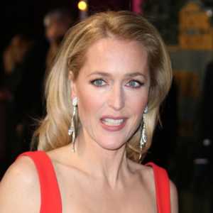 Gillian Anderson