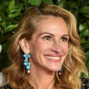 Julia Roberts