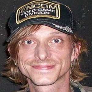 Mackenzie Crook