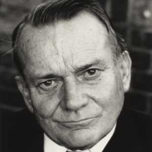 Denholm Elliott
