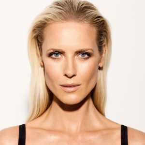 Synnøve Macody Lund