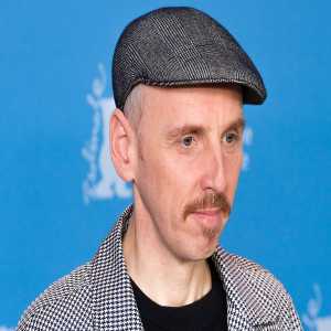 Ewen Bremner