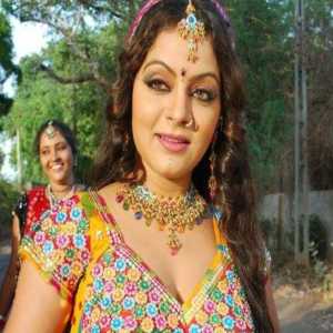 Kiran Acharya | Revionz