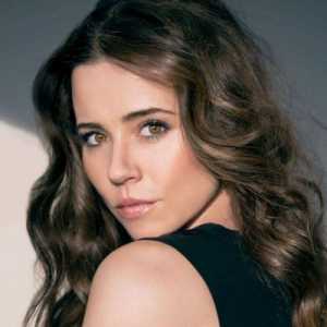 Linda Cardellini