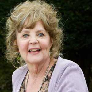 Pauline Collins