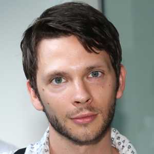 Devon Graye