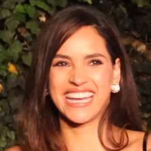 Adria Arjona Revionz