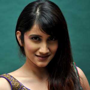 Smilie Suri