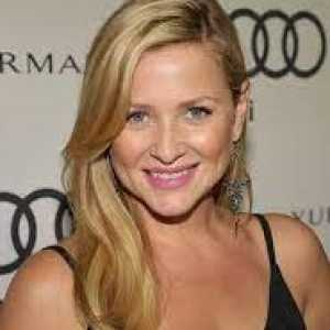 Jessica Capshaw