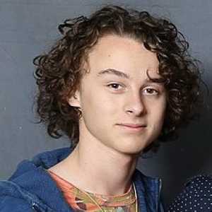 Wyatt Oleff