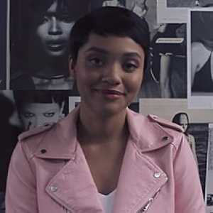 Kiersey Clemons
