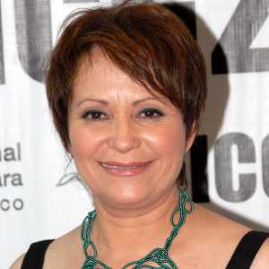 Adriana Barraza