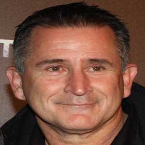 Anthony LaPaglia