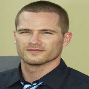Luke Macfarlane