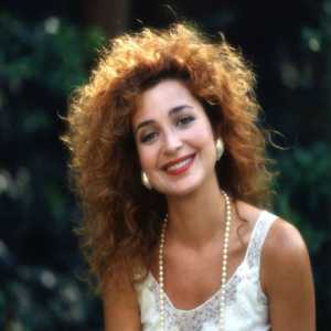 Annie Potts
