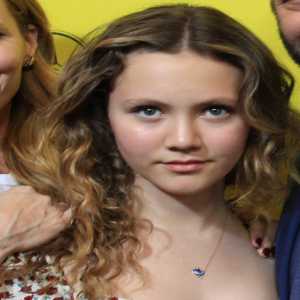 Iris Apatow