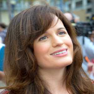 Elizabeth Reaser