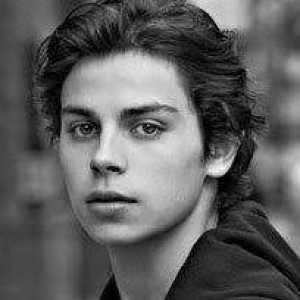 Jake T. Austin