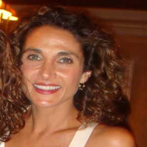 Melina Kanakaredes