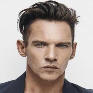 Jonathan Rhys Meyers