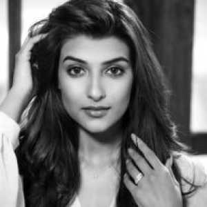 Shanaya Tripathi